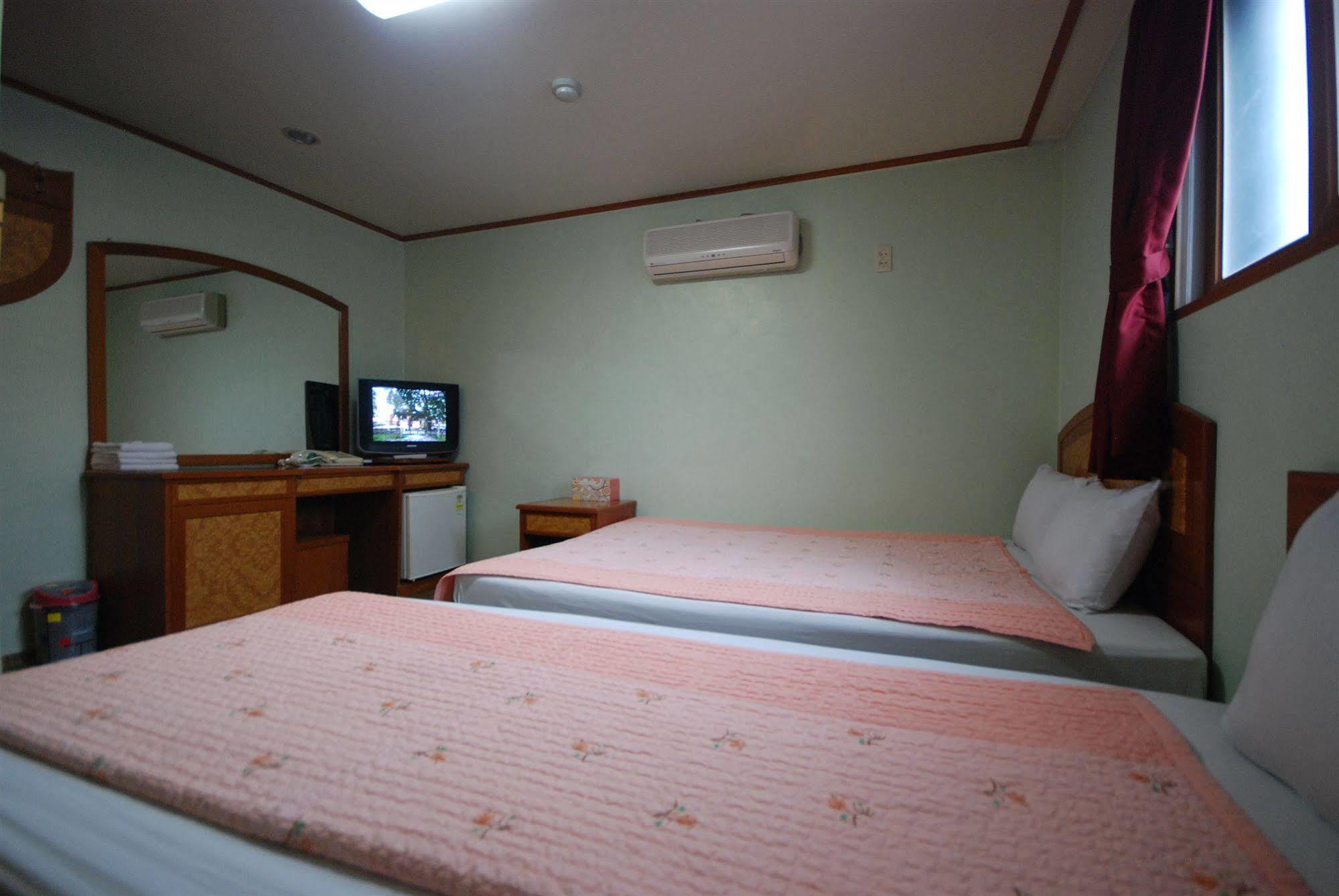 Hotel Yim's House