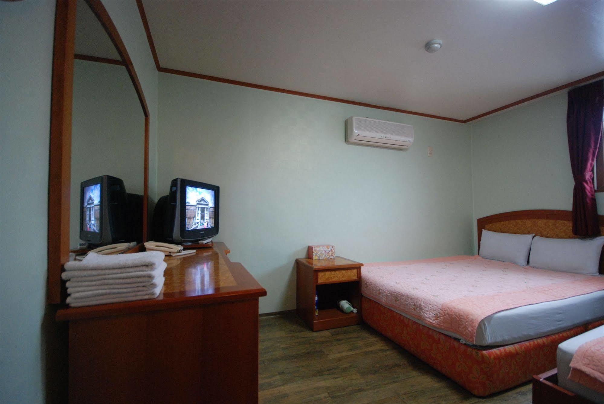 Yim's House Hotel