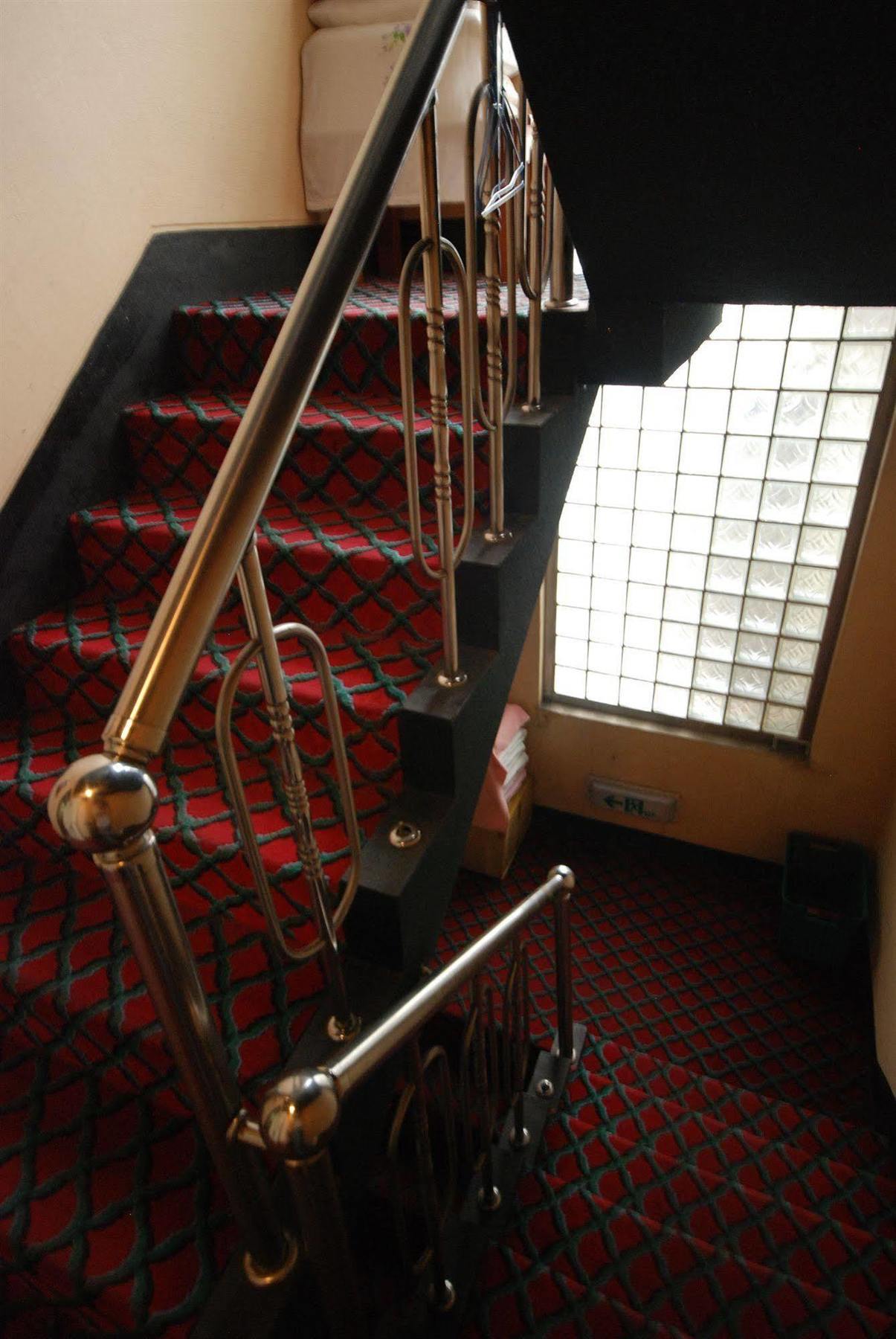 Yim's House Hotel *